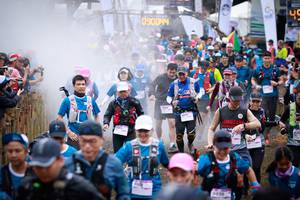 BIB: 0060, 825, 070
                            <button type="button" onclick="openModal(13429929)" class="btn btn-primary btn-sm float-right btn-popup" data-toggle="modal" data-target=".modal-high-quality">
                        <i class="fas fa-shopping-cart"></i> Add to Cart
                    </button>
                                            <button type="button" onclick="isThisMe(13429929, true)" class="btn btn-success btn-sm float-right btn-popup btn-isme hidden" data-toggle="tooltip" data-placement="bottom" title="นี่คือรูปของคุณใช่ไหม คลิกที่นี่เพื่อเอาเข้าอัลบั้ม">
                        <i class="fas fa-plus"></i> Add to album
                    </button>
                    <button type="button" onclick="isThisMe(13429929, false)" class="btn btn-warning btn-sm float-right btn-popup btn-isnotme hidden">
                        <i class="fas fa-ban"></i> Remove from album
                    </button>